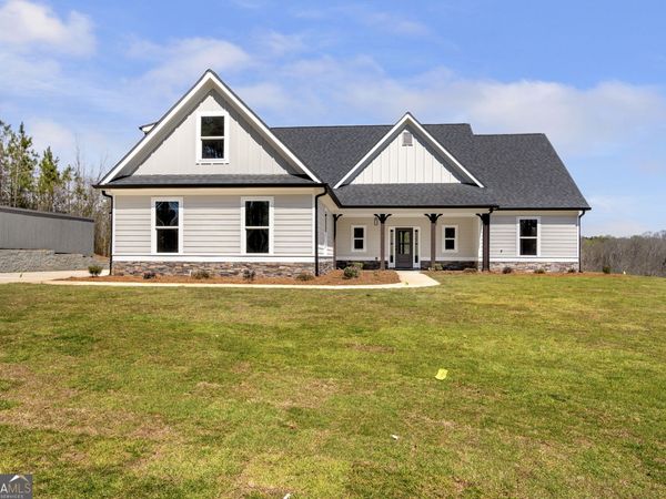 647 Fairview Road, Pendergrass, GA 30567