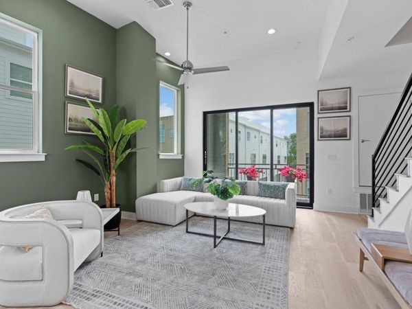2805 McCurdy ST, Unit 10, Austin, TX 78723