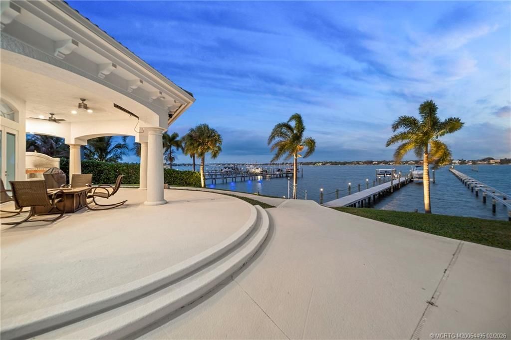 1735 SE Saint Lucie Boulevard, Stuart, FL 34996 Photo