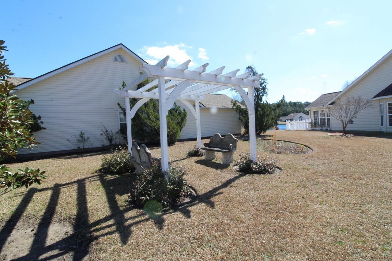 514 Westham Dr. Photo 32