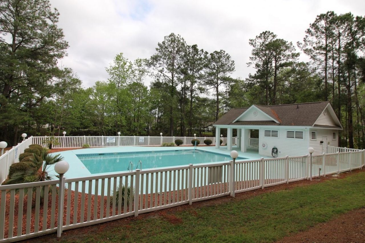 514 Westham Dr. Photo 37