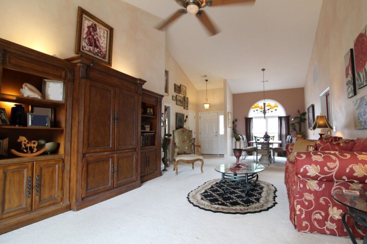 514 Westham Dr. Photo 4