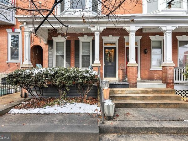 607 W CHESTNUT STREET, LANCASTER, PA 17603