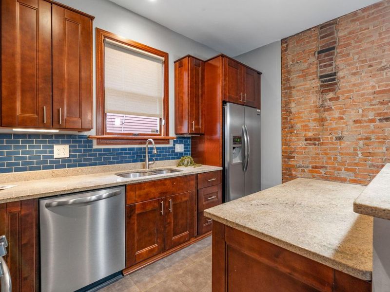 316 W 3rd Avenue, Columbus, OH 43201 Photo 19