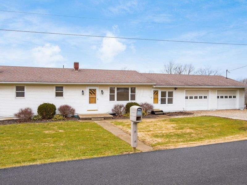 8151 Township Road 68 NW, Somerset, OH 43783 Photo 3