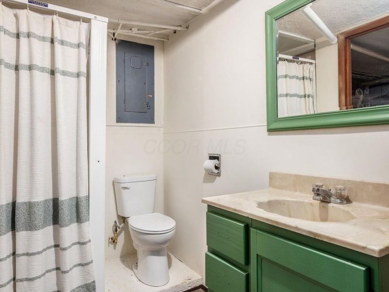 8151 Township Road 68 NW, Somerset, OH 43783 Photo 32