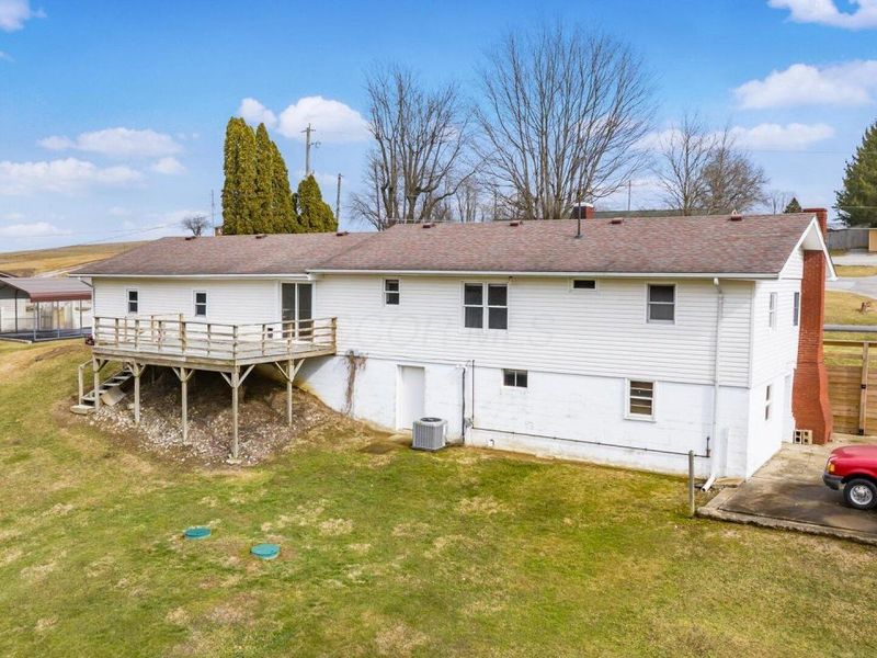 8151 Township Road 68 NW, Somerset, OH 43783 Photo 42