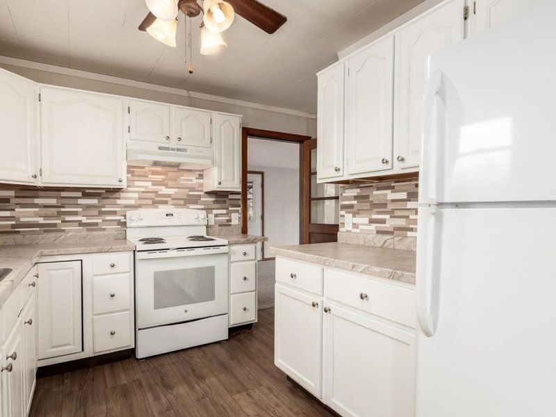 8151 Township Road 68 NW, Somerset, OH 43783 Photo 9