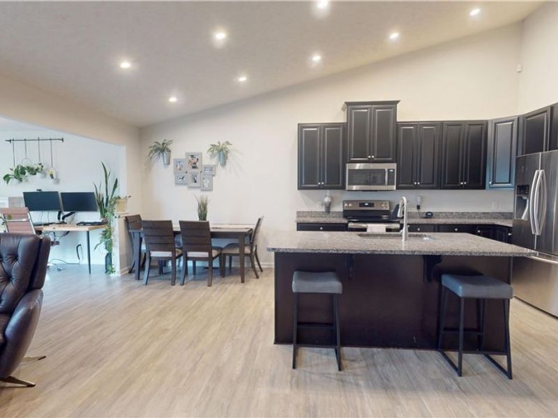 38806 Coronado Avenue, Avon, OH 44011 Photo 10