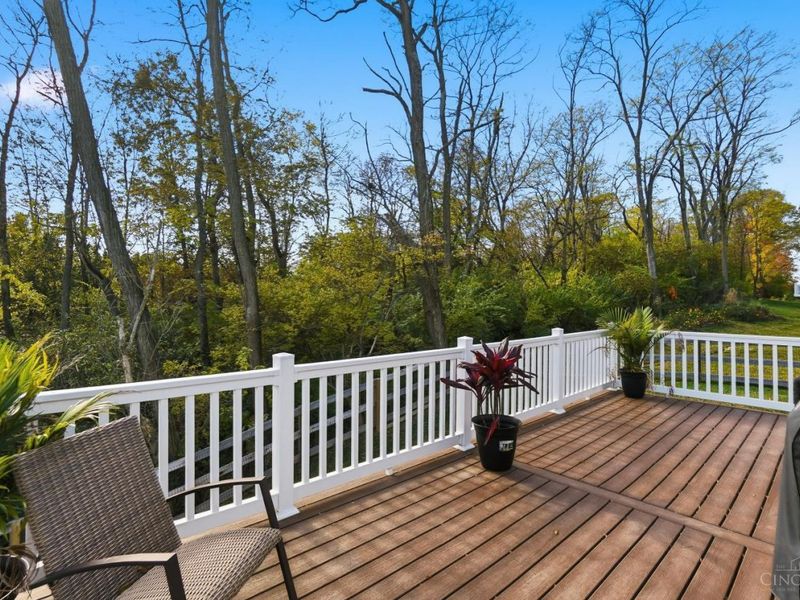 8545 Noelle Drive, Colerain Township, OH 45251 Photo 2