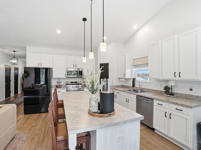 8545 Noelle Drive, Colerain Township, OH 45251 Photo 5