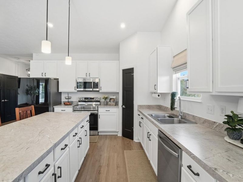 8545 Noelle Drive, Colerain Township, OH 45251 Photo 7