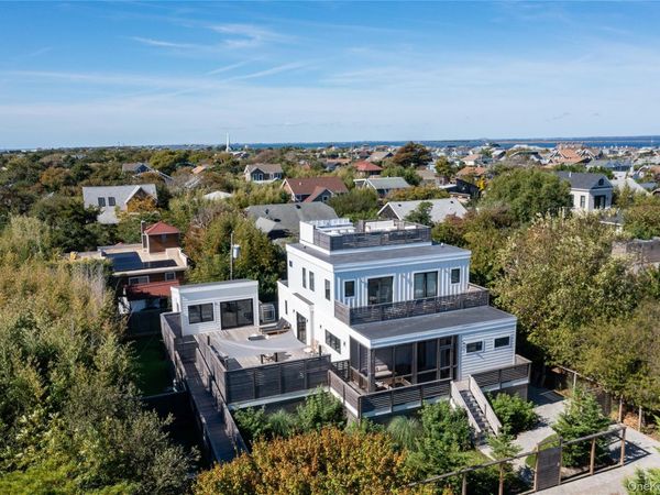 31 Atlantic Avenue , Seaview, NY 11770