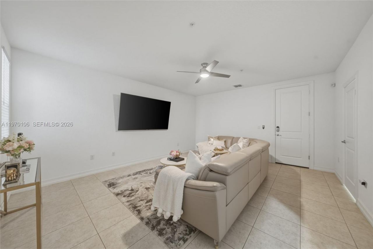 11349 SW 14th St, Pembroke Pines, FL 33025 Photo