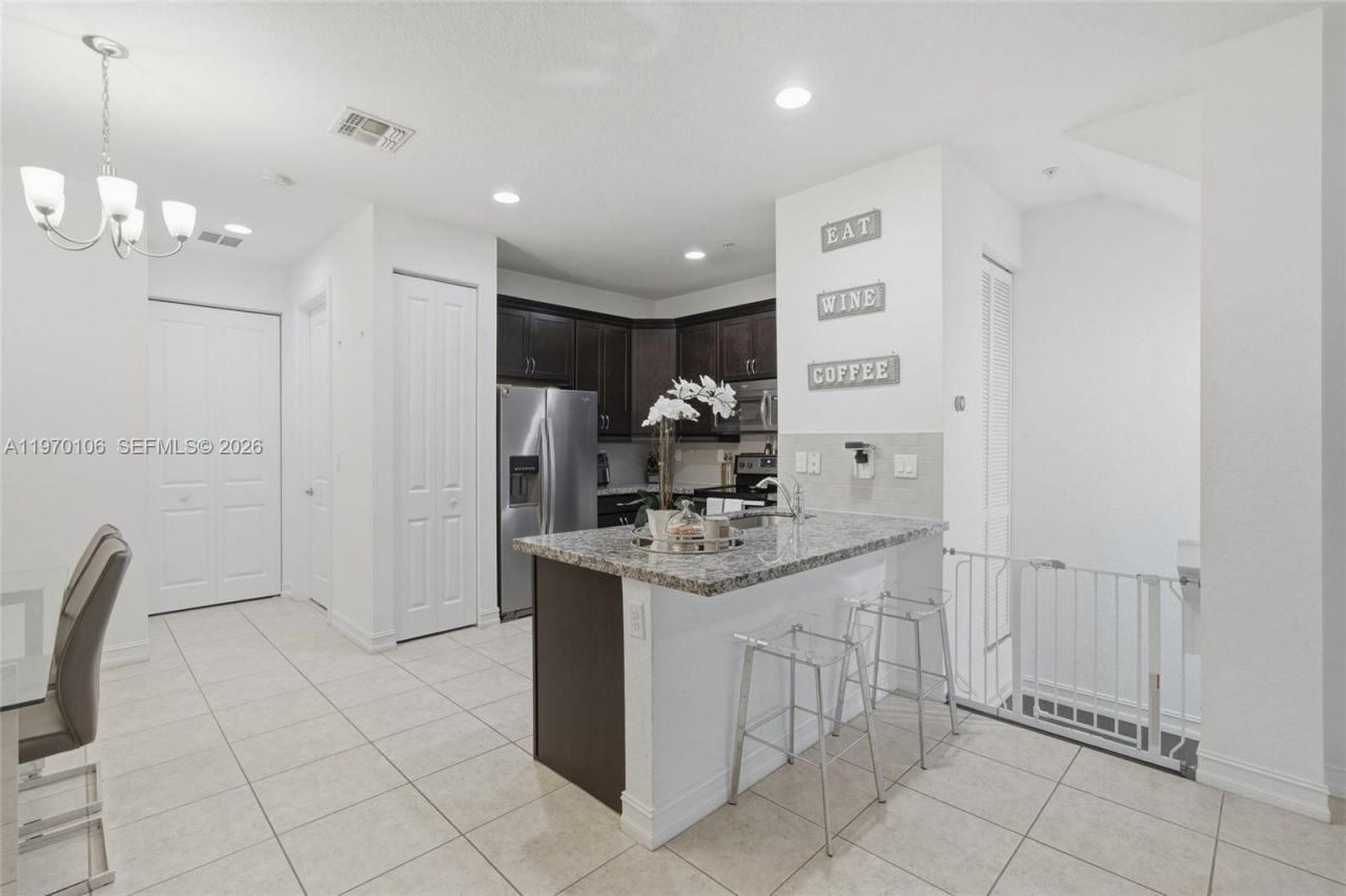 11349 SW 14th St, Pembroke Pines, FL 33025 Photo