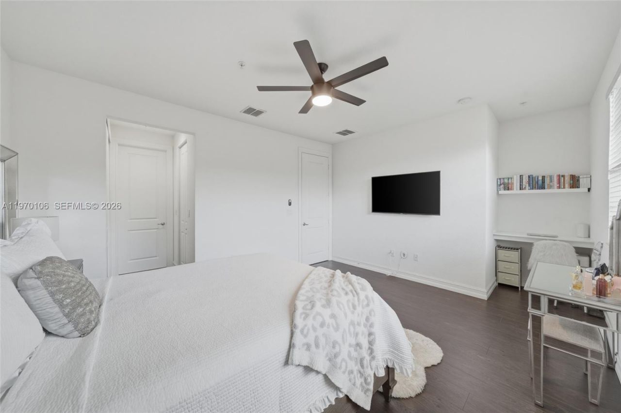 11349 SW 14th St, Pembroke Pines, FL 33025 Photo