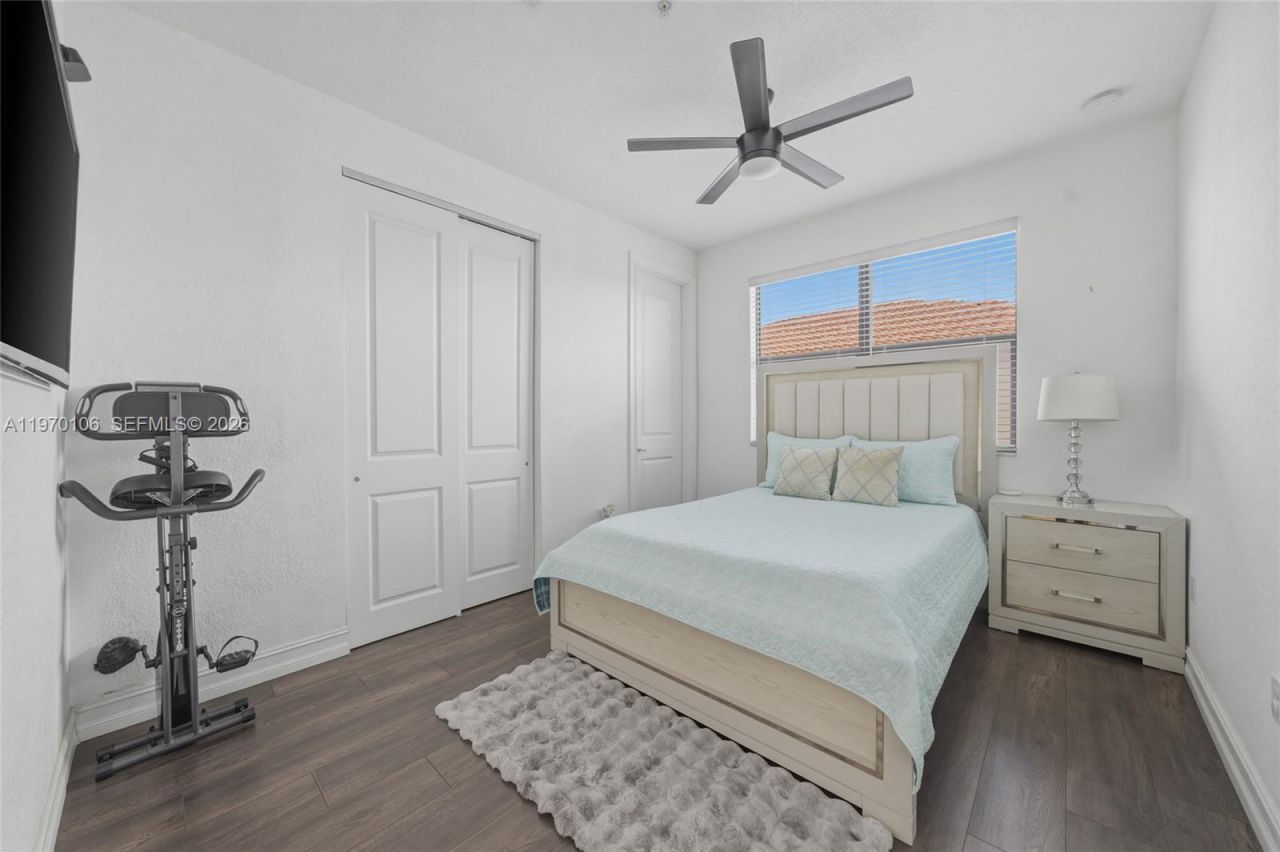 11349 SW 14th St, Pembroke Pines, FL 33025 Photo