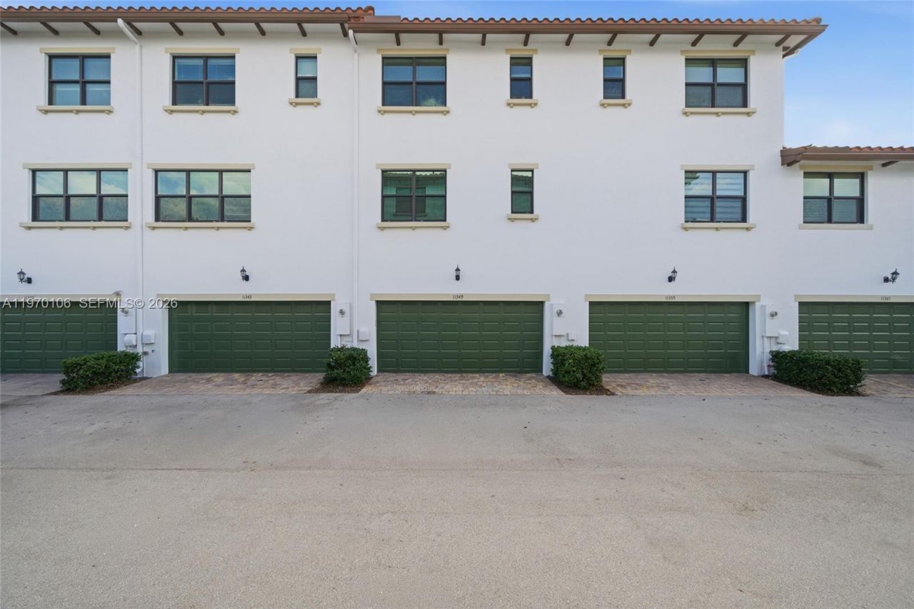 11349 SW 14th St, Pembroke Pines, FL 33025 Photo