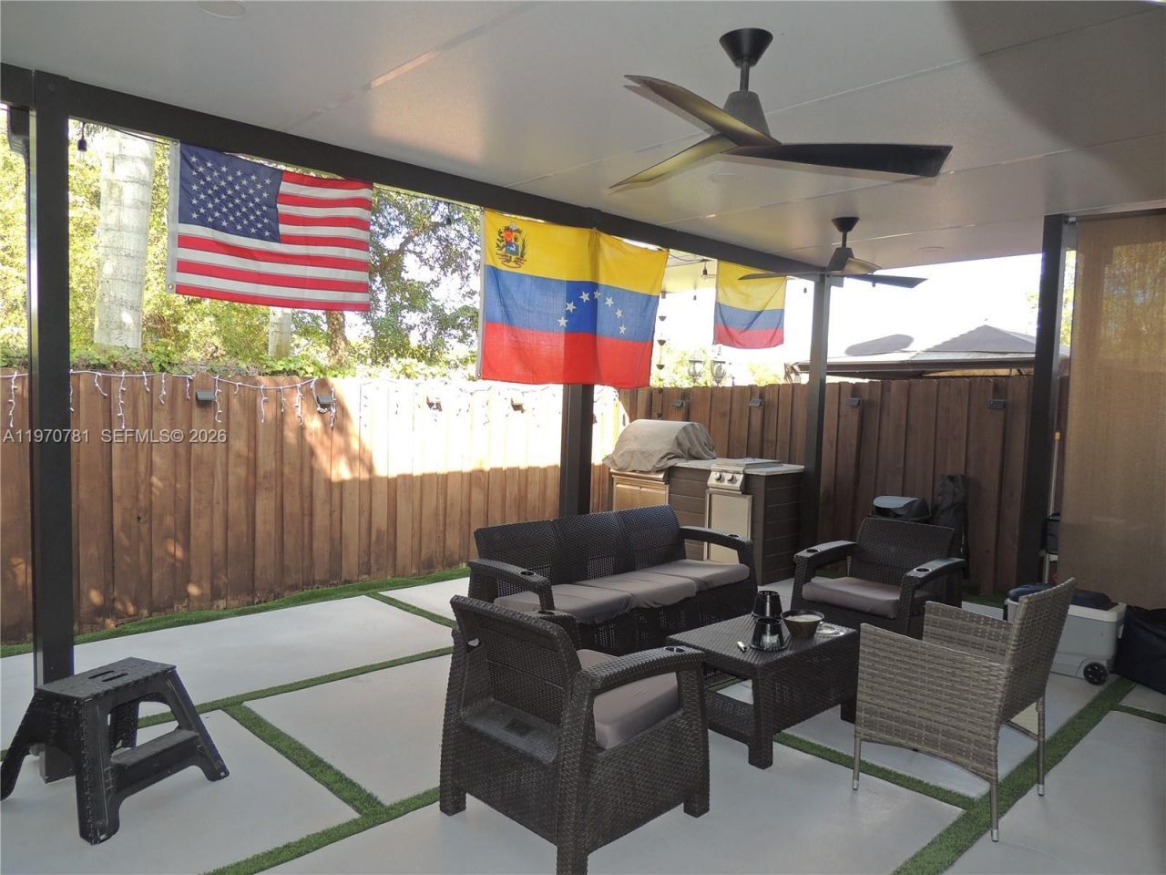 11301 NW 88th Ter, Doral, FL 33178 Photo