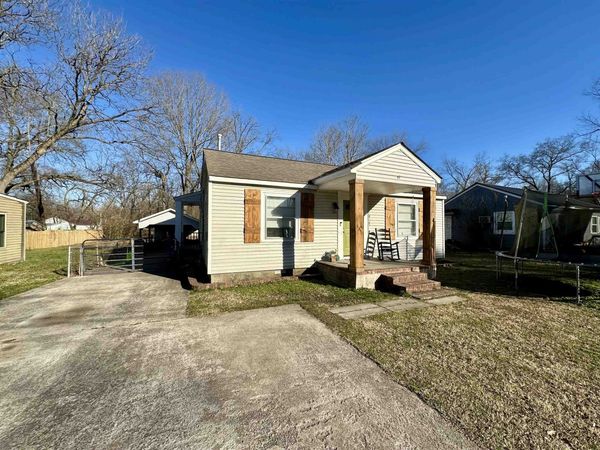20 LAGRANGE ST, Moscow, TN 38057