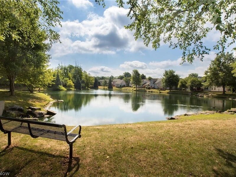 16415 Heather Lane, Unit 103, Middleburg Heights, OH 44130 Photo 17