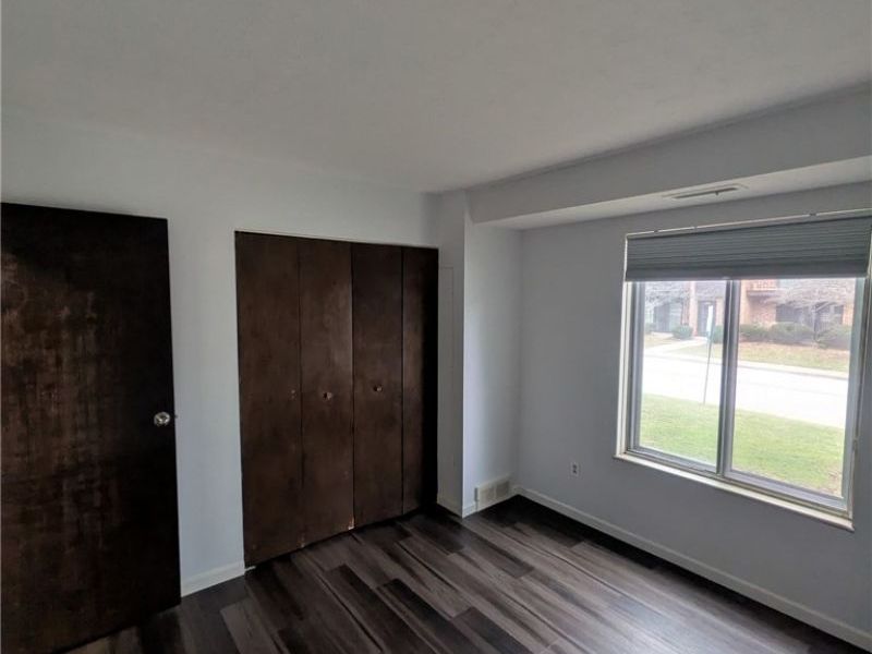 16415 Heather Lane, Unit 103, Middleburg Heights, OH 44130 Photo 9