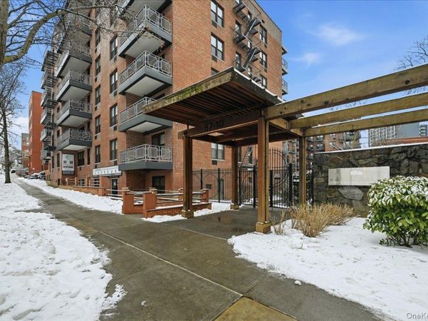 87-10 51st Avenue, Unit 5H, Elmhurst, NY 11373