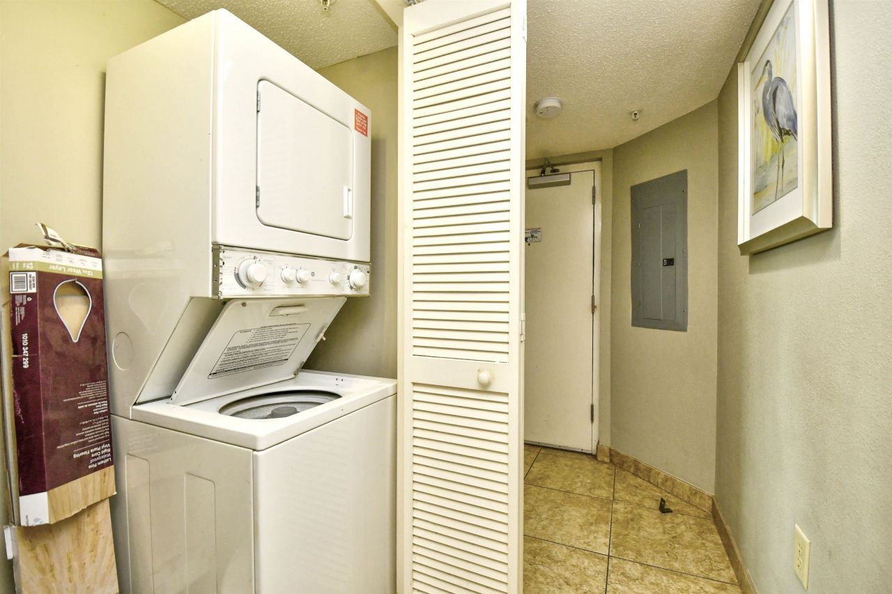 5200 N Ocean Blvd.  Photo 24