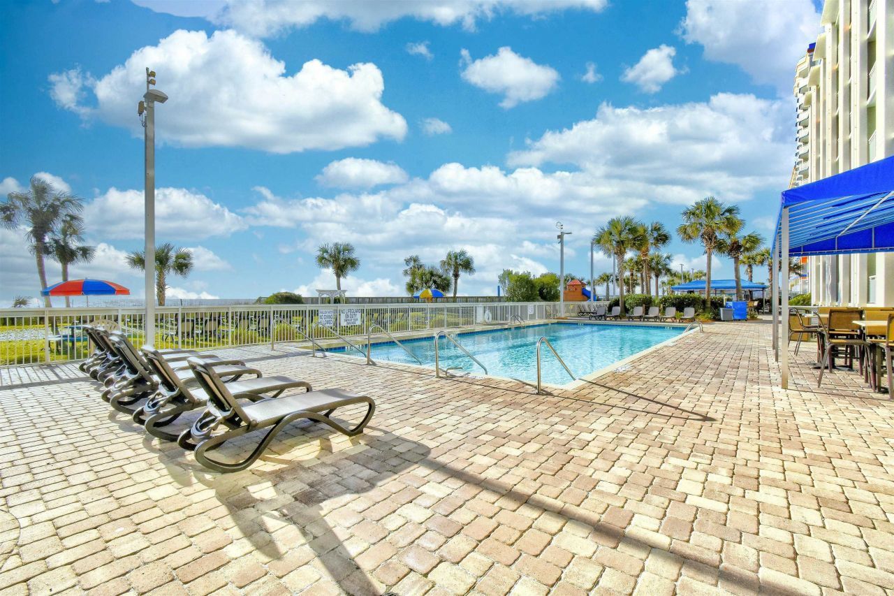 5200 N Ocean Blvd.  Photo 33