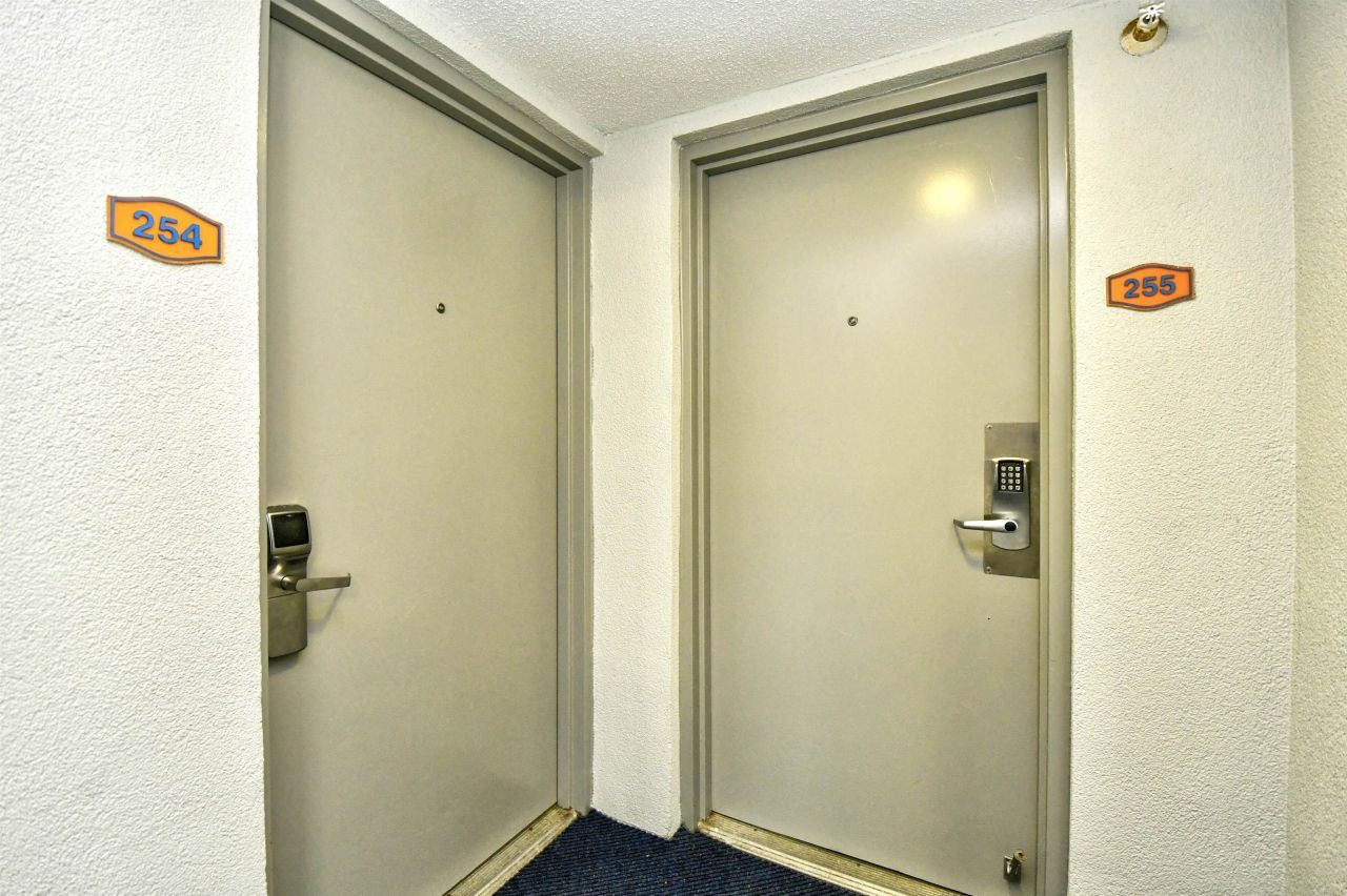 5200 N Ocean Blvd.  Photo 6