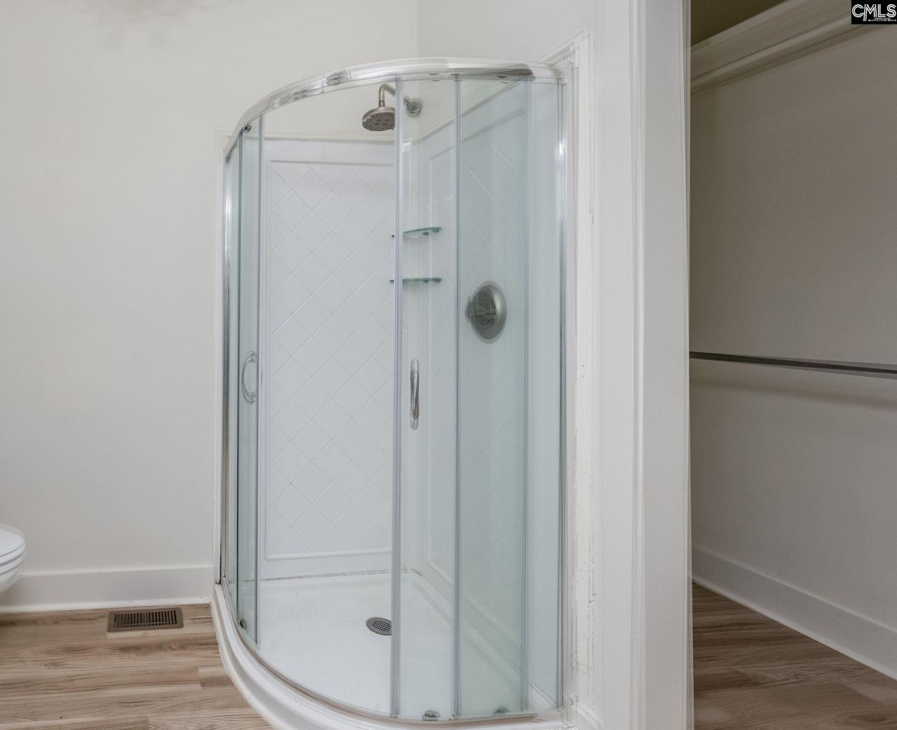 205 Drayton Street Photo 21