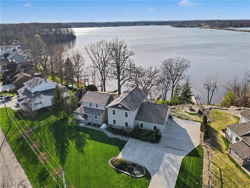 16870 Headland Avenue, Lake Milton, OH 44429 Photo 1