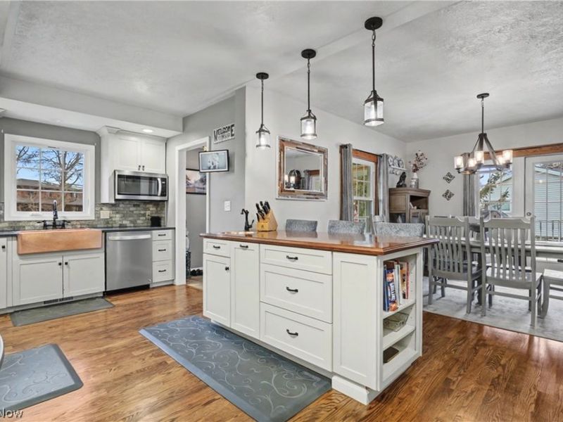 16870 Headland Avenue, Lake Milton, OH 44429 Photo 5