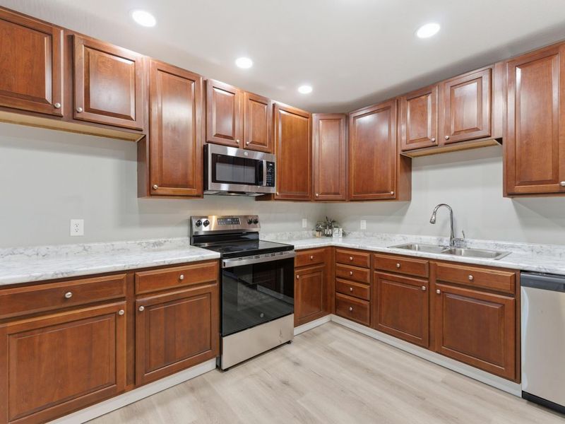 172 S Williams Street , Newark, OH 43055 Photo 11