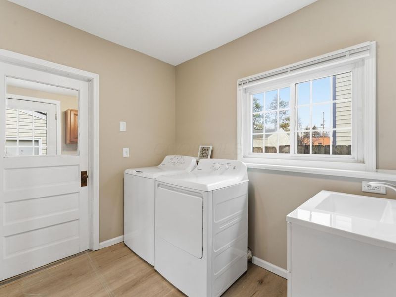 172 S Williams Street , Newark, OH 43055 Photo 16