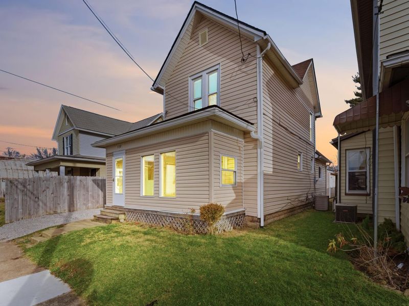 172 S Williams Street , Newark, OH 43055 Photo 2