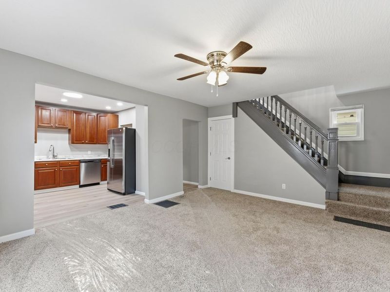 172 S Williams Street , Newark, OH 43055 Photo 9