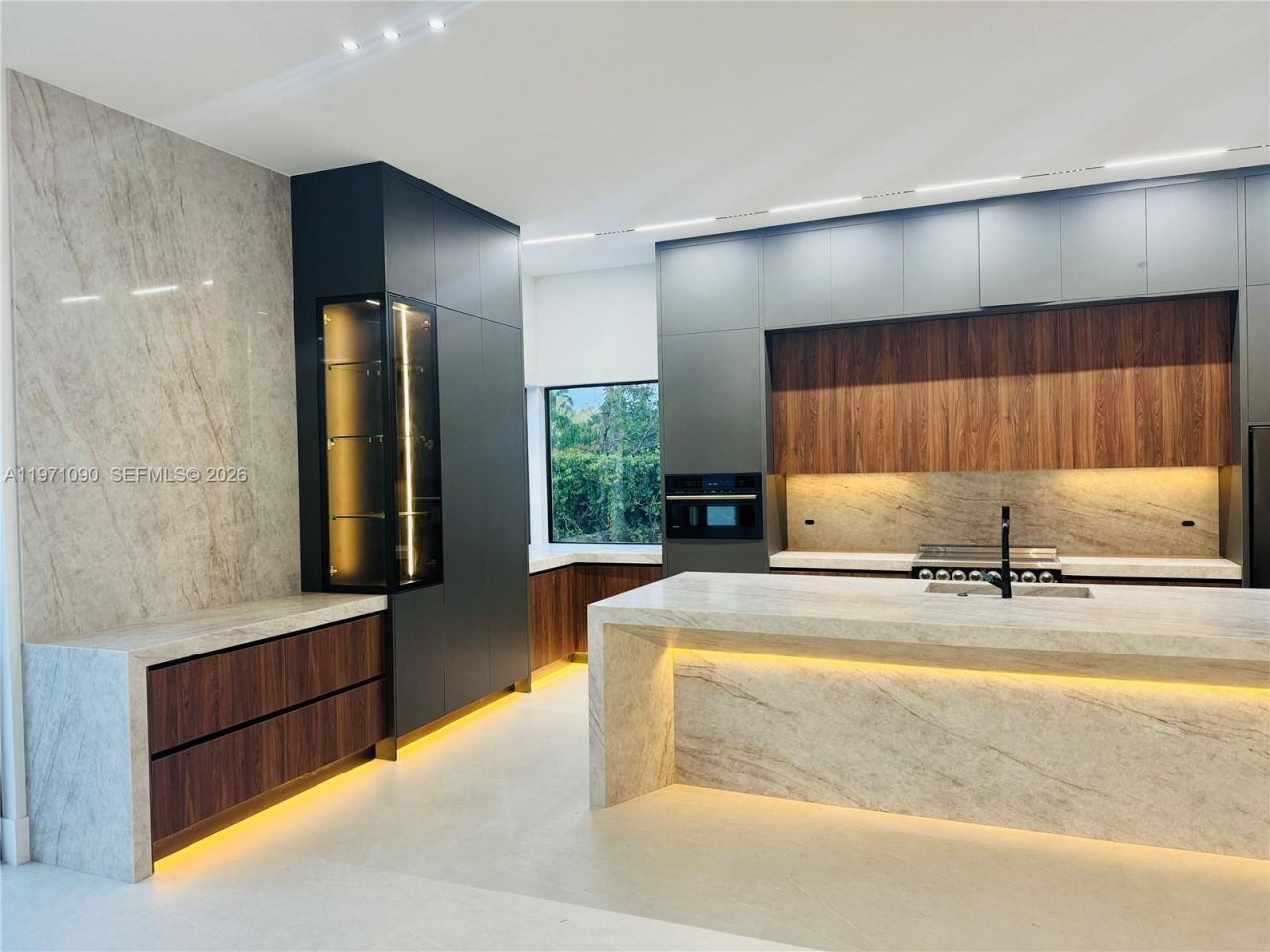 19880 SW 134th Ave, Miami, FL 33177 Photo