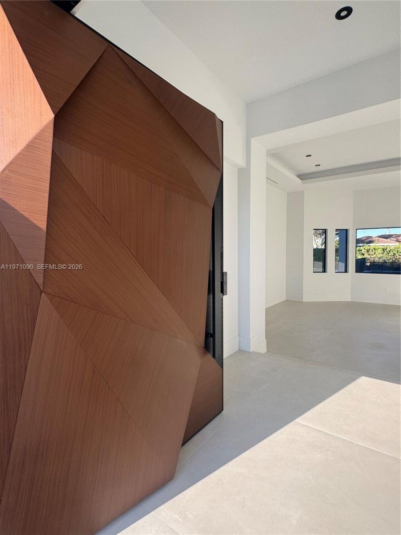 19880 SW 134th Ave, Miami, FL 33177 Photo