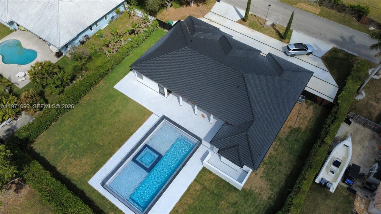 19880 SW 134th Ave, Miami, FL 33177 Photo