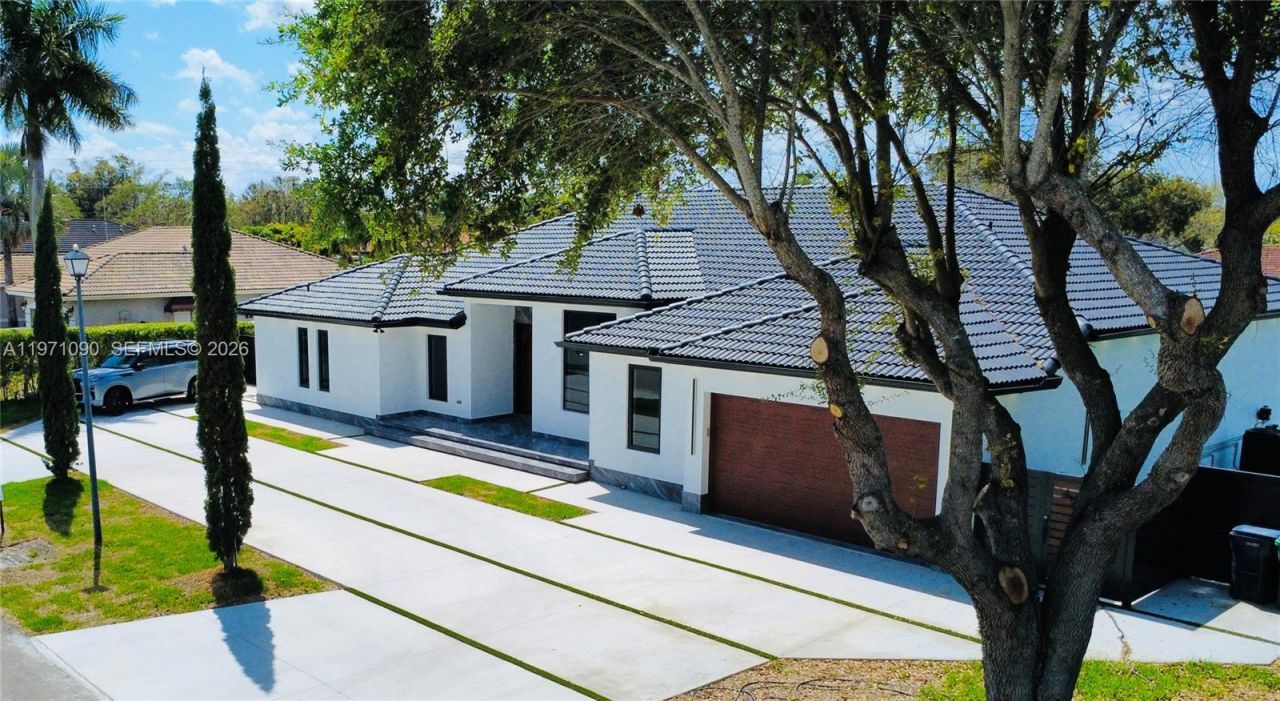 19880 SW 134th Ave, Miami, FL 33177 Photo