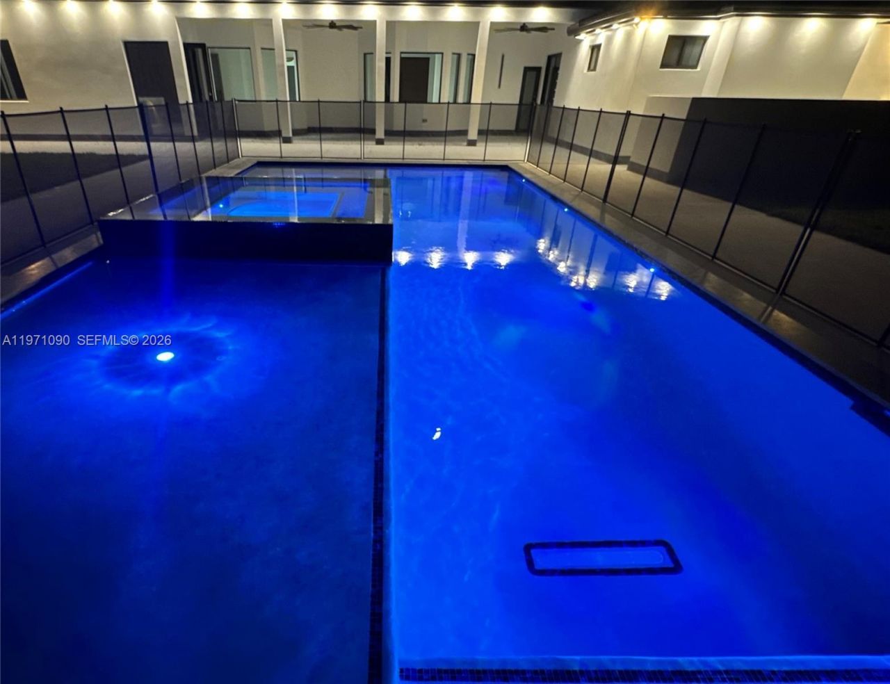 19880 SW 134th Ave , Miami, FL 33177 Photo