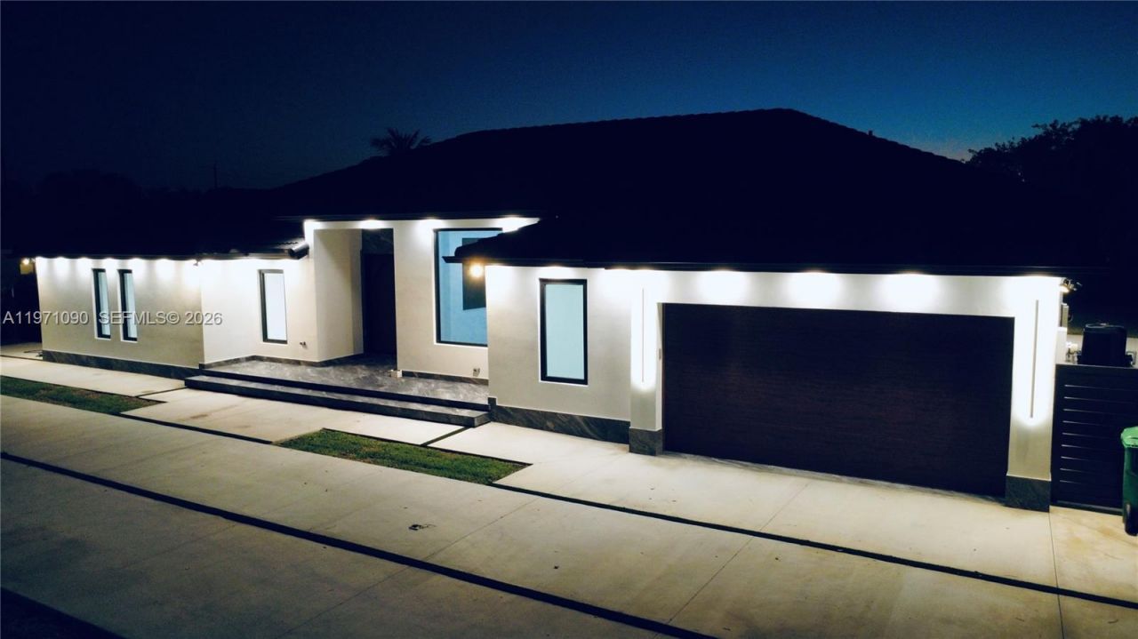 19880 SW 134th Ave, Miami, FL 33177 Photo