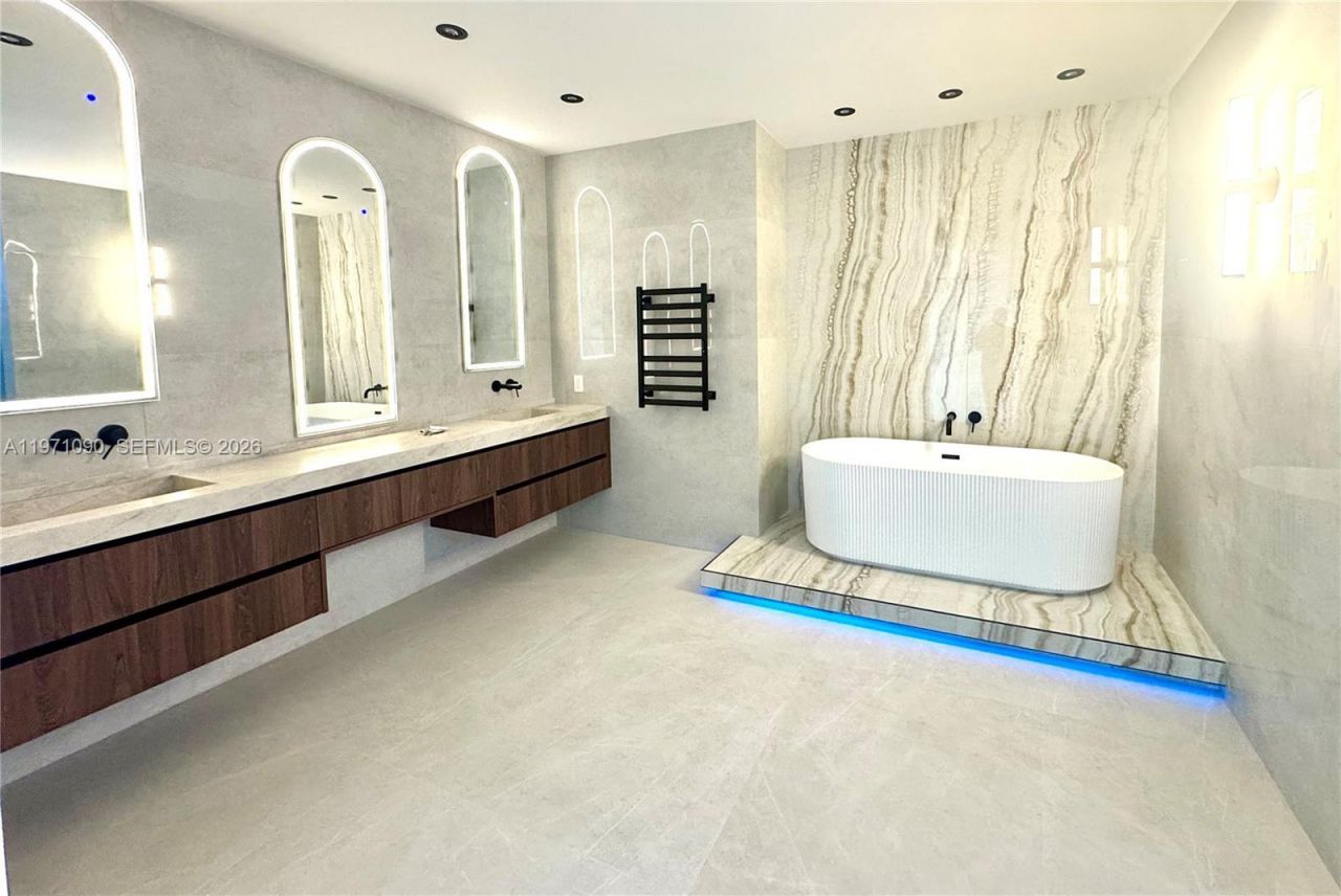 19880 SW 134th Ave, Miami, FL 33177 Photo