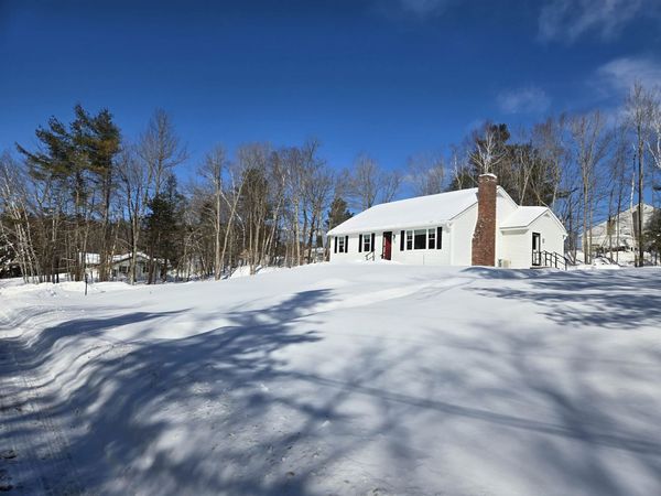 32 Homan Lane, New London, NH 03257