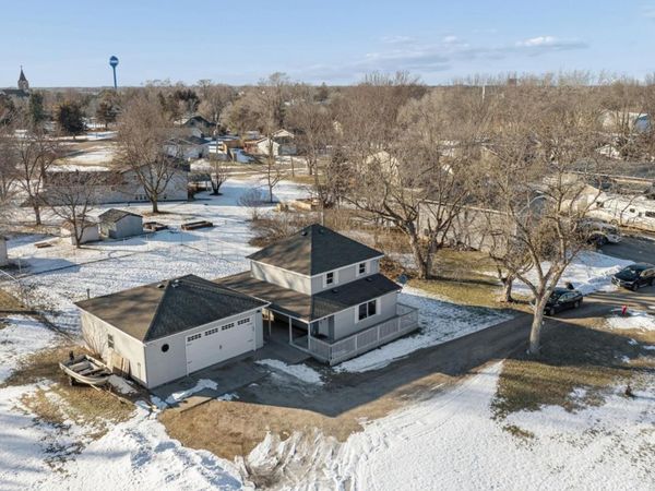 8780 Moorhouse Avenue, Clear Lake, MN 55319