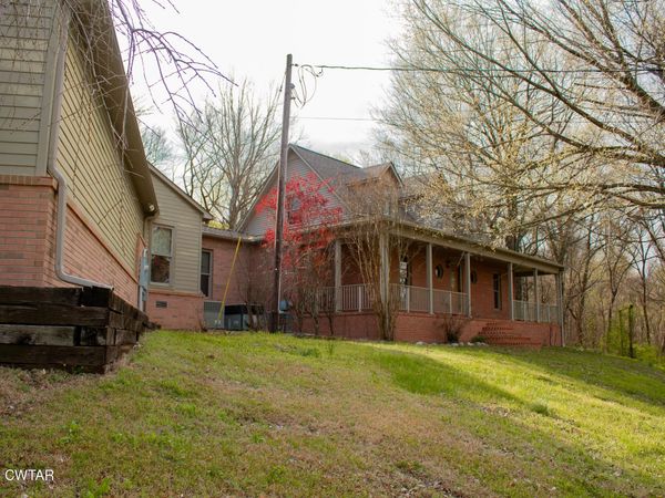 1700 Tar Hill Road, Dyersburg, TN 38024