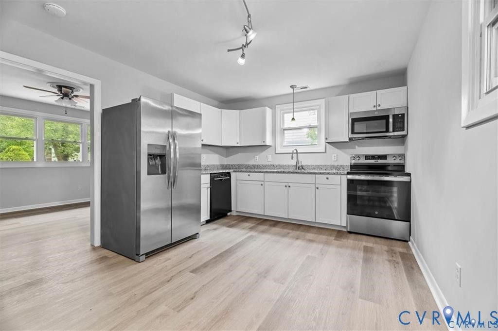 9504 Gardenia Drive, Henrico, VA 23228 Main Photo