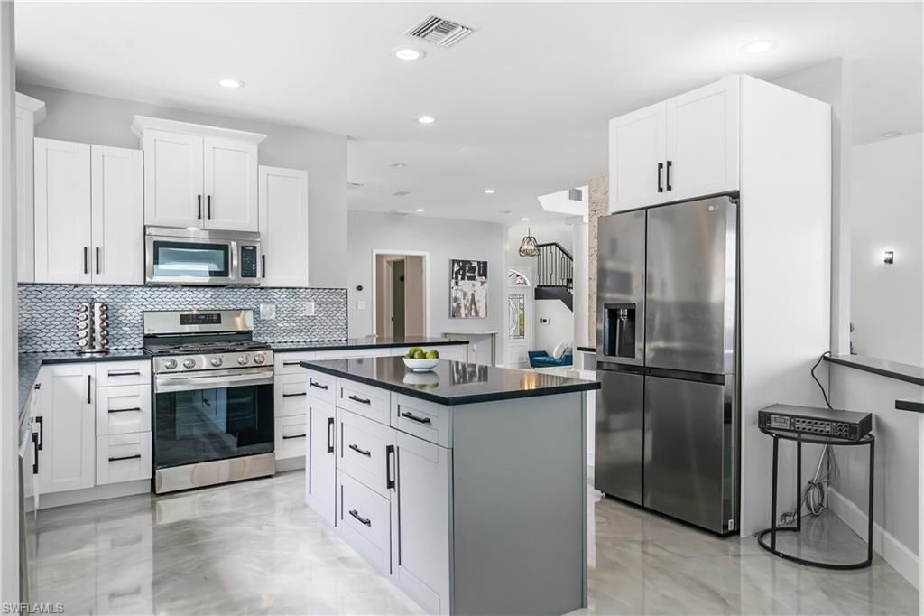 14988 Bonaire Cir, Fort Myers, FL 33908 Photo