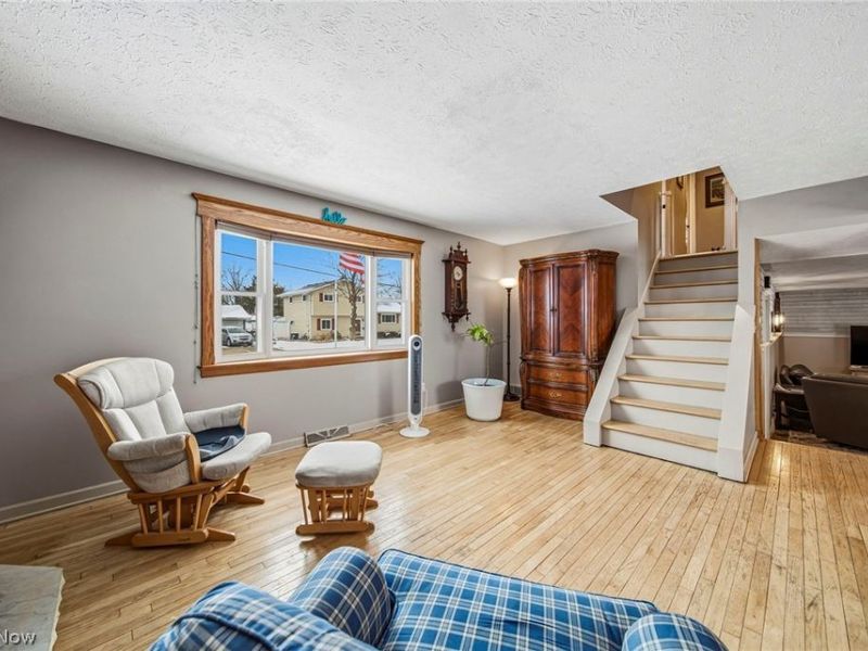 7416 Larkspur Drive, Mentor on the Lake, OH 44060 Photo 7